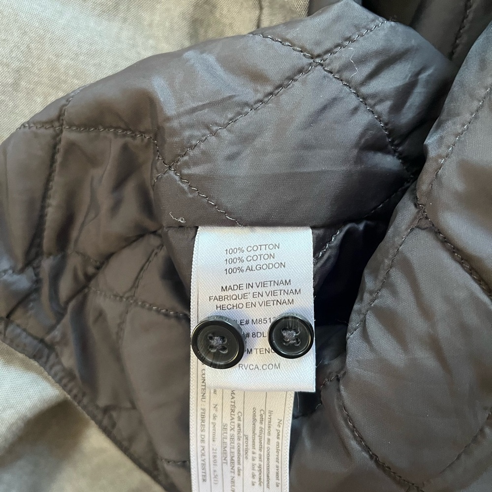 Rvca Light Gray Lined Button Down Shacket Men’s Xl - image 4